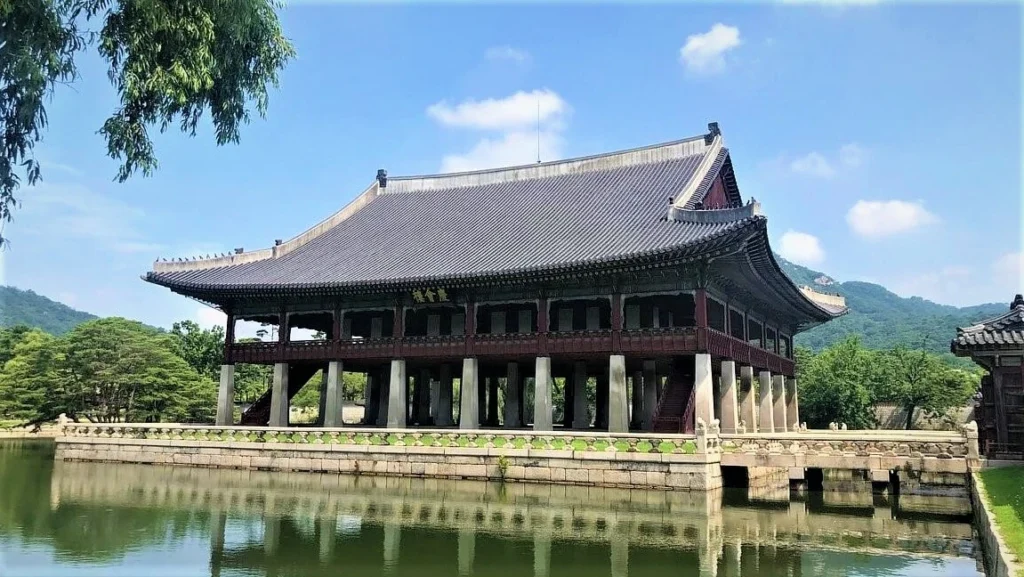 Gyeongbokgung Palace things to do in Seoul